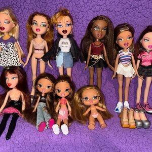 Bratz Dolls Lot Bundle